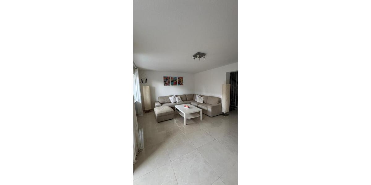 Reihenhaus Schömberg - 7 Zimmer, 160 m&sup2;, 535.000&euro; | Angebot:24661123