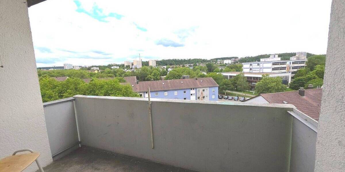 Renovierte 3-Zimmer-Wohnung mit Balkon, Parkett und Einbauküche – sofort frei! - Etagenwohnung Böblingen Dagersheim | Angebot:26835937