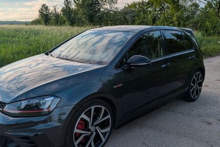VW Golf 108.000 km 21.500 &euro; Mühlacker 75417