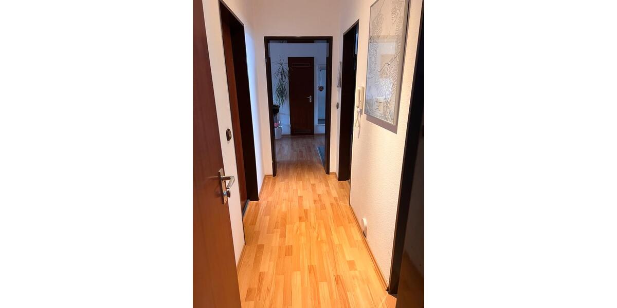 Etagenwohnung Renningen - 2.5 Zimmer, 72 m&sup2;, 1.180&euro; | Angebot:24741681