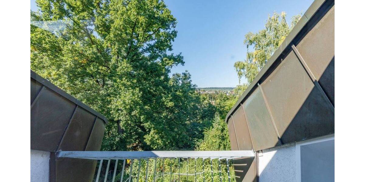 Doppelhaushälfte Stuttgart Feuerbach - 6 Zimmer, 228 m&sup2;, 1.295.000&euro; | Angebot:25749365