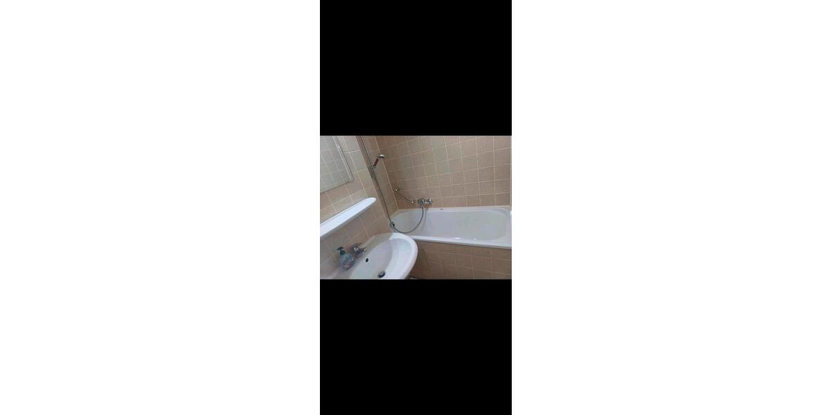 Etagenwohnung Stuttgart Botnang - 1.5 Zimmer, 33 m&sup2;, 119.000&euro; | Angebot:27077899