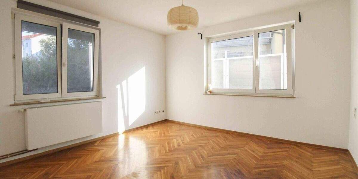 Etagenwohnung Ludwigsburg Ost - 3 Zimmer, 77 m&sup2;, 265.000&euro; | Angebot:24778168