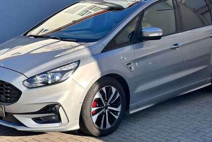 Ford S-Max 68.000 km 23.800 € Böblingen 71032