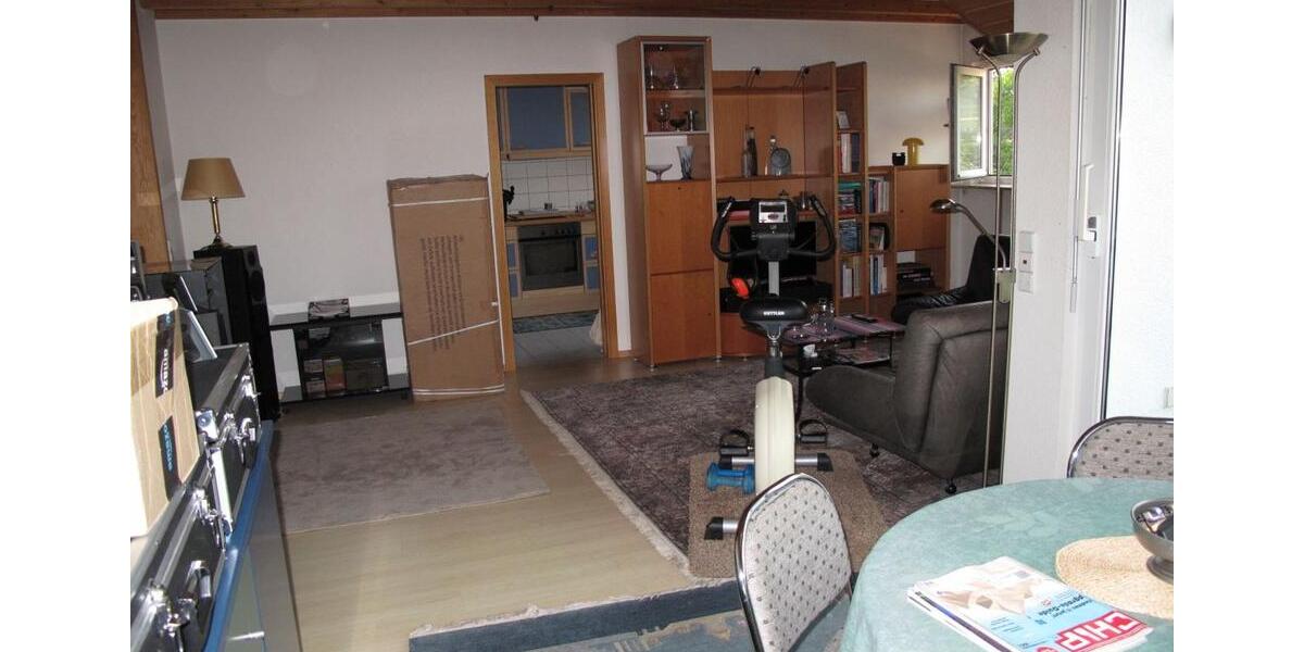 Dachgeschoßwohnung Freiberg am Neckar - 3.5 Zimmer, 77 m&sup2;, 350.000&euro; | Angebot:23176973