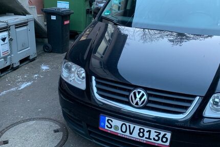 VW Touran 157.500 km 4.500 € stuttgart 70197