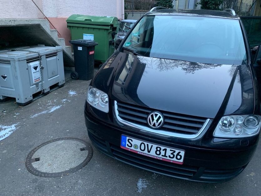 VW Touran 157.500 km 5.500 € stuttgart 70197