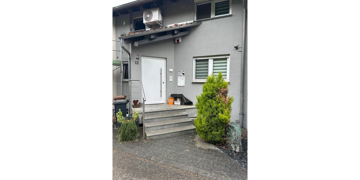 Reihenhaus Reutlingen Sondelfingen - 5.5 Zimmer, 163 m&sup2;, 550.000&euro; | Angebot:26636301