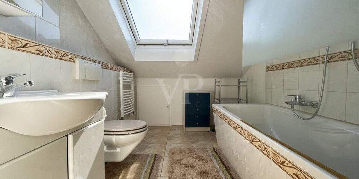 Reihenendhaus Stuttgart Bergheim - 5 Zimmer, 126 m&sup2;, 578.000&euro; | Angebot:24437335