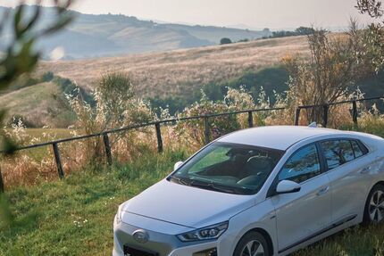 Hyundai IONIQ 68.500 km 12.800 &euro; Sindelfingen 71069