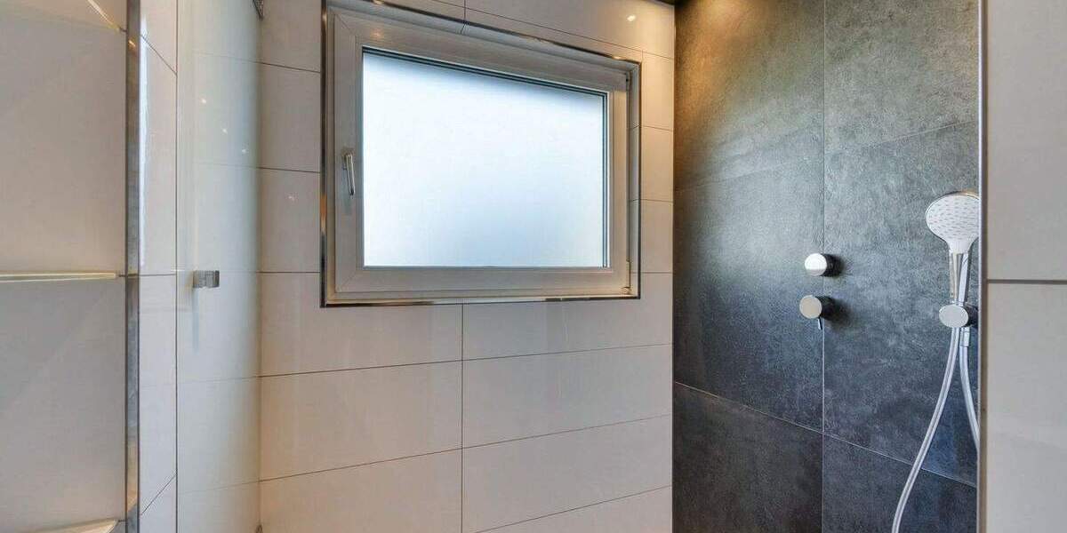 Mehrfamilienhaus, Wohnhaus Stuttgart Zuffenhausen - 1 Zimmer, 276 m&sup2;, 850.000&euro; | Angebot:24698281