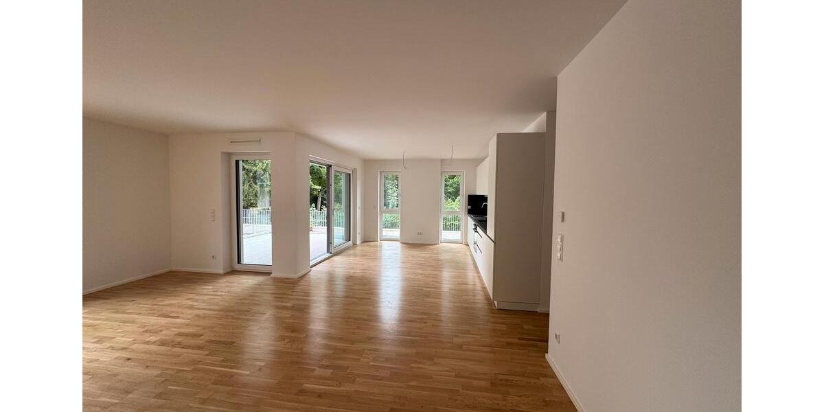 Erdgeschoßwohnung Nürtingen - 3 Zimmer, 102 m&sup2;, 1.495&euro; | Angebot:25334887