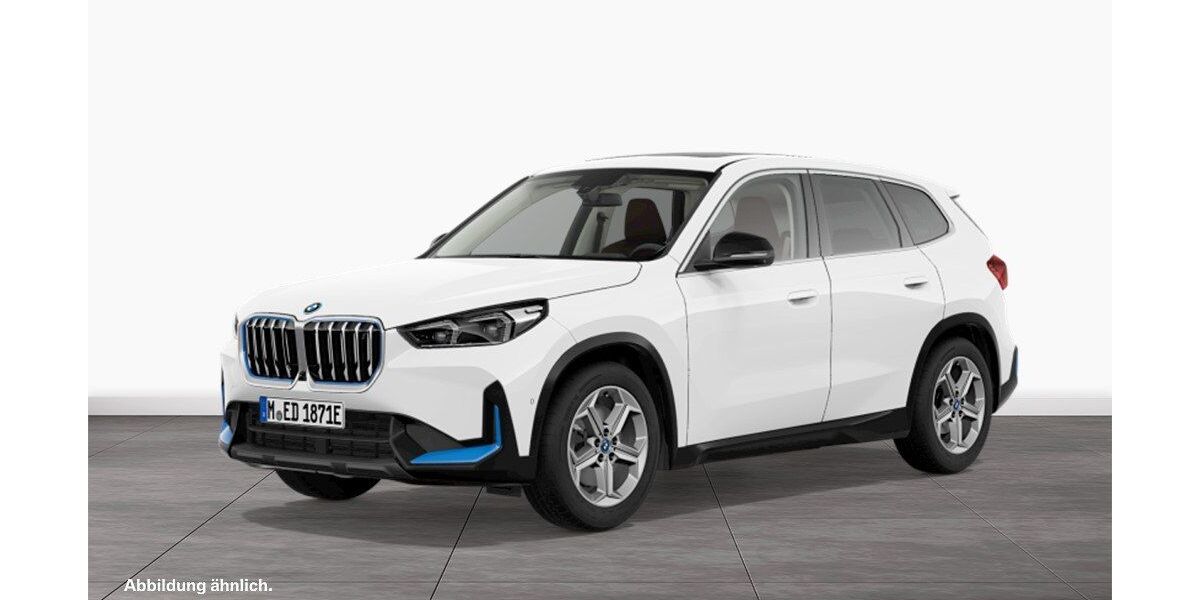 BMW iX1 71.269 km 33.990 &euro; Stuttgart 70569