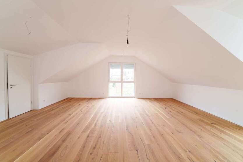 Wohnung zum Kaufen in Sindelfingen 649.000 € 100.7 m²