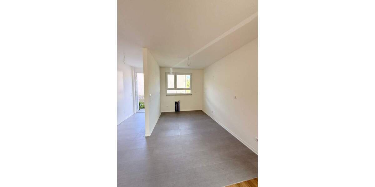 +++ Jetzt vorbeikommen! Offene Besichtigung am Freitag, 30.01. von 16:00-17:30 Uhr +++ 4 zimmer