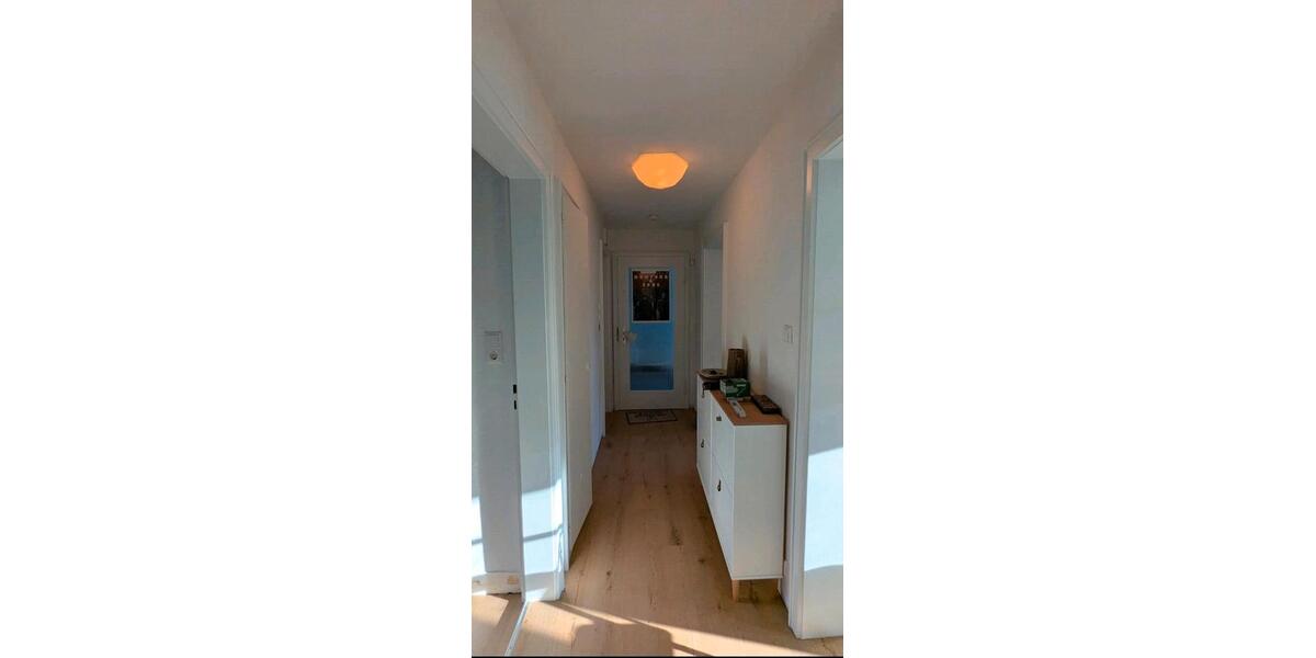 Etagenwohnung Reutlingen Orschel-Hagen - 3 Zimmer, 60 m&sup2;, 1.000&euro; | Angebot:27597245