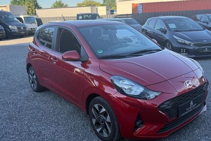Hyundai i10 29.999 km 11.799 &euro; Sachsenheim 74343