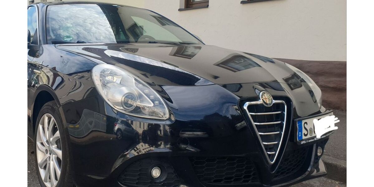 Alfa Romeo Giulietta 166.000 km 5.899 € Stuttgart 70435