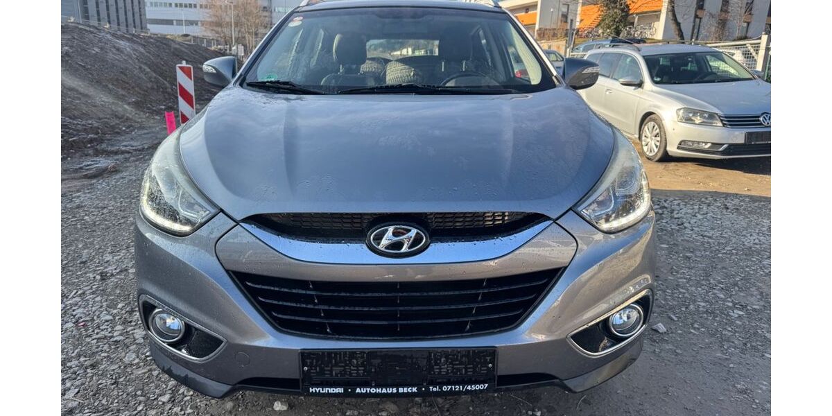 Hyundai ix35 146.000 km 7.999 &euro; Stuttgart 70376