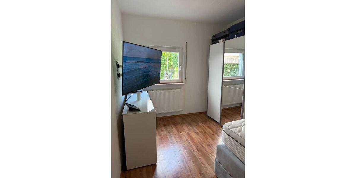 Erdgeschoßwohnung Stuttgart Luginsland - 3 Zimmer, 60 m&sup2;, 297.000&euro; | Angebot:27292976