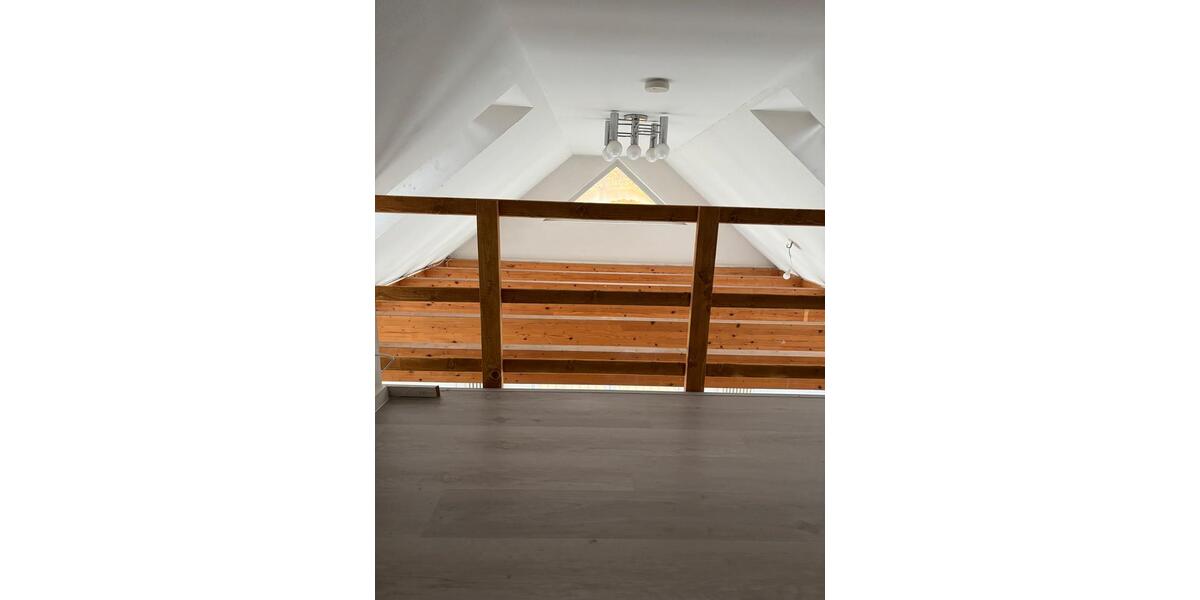 Maisonettenwohnung Korntal-Münchingen Münchingen - 5 Zimmer, 128 m&sup2;, 1.800&euro; | Angebot:24485138