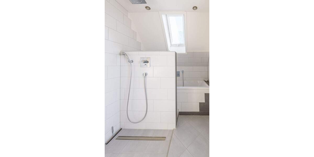 Doppelhaushälfte Pforzheim Huchenfeld - 6 Zimmer, 124 m&sup2;, 349.000&euro; | Angebot:25669211