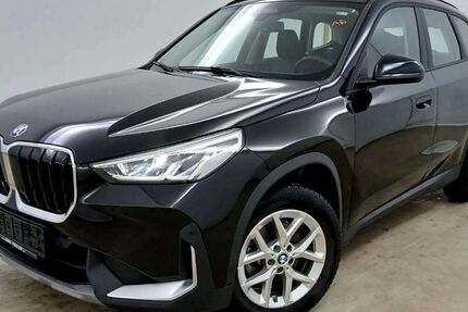 BMW X1 13.000 km 34.490 &euro; Böblingen 71032