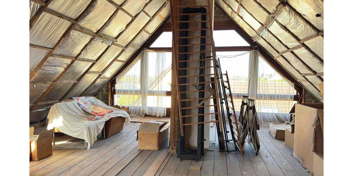 Mehrfamilienhaus, Wohnhaus Sindelfingen Mitte - 6 Zimmer, 128 m&sup2;, 529.000&euro; | Angebot:26361237
