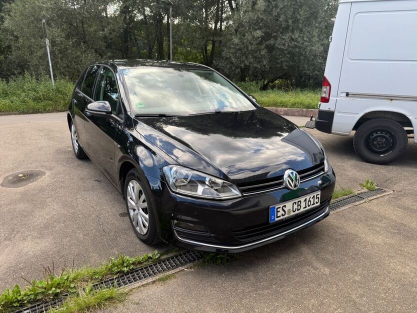 VW Golf 148.480 km 10.200 € Aichtal 72631