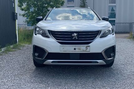 Peugeot 5008 133.000 km 13.999 &euro; Sindelfingen 71069
