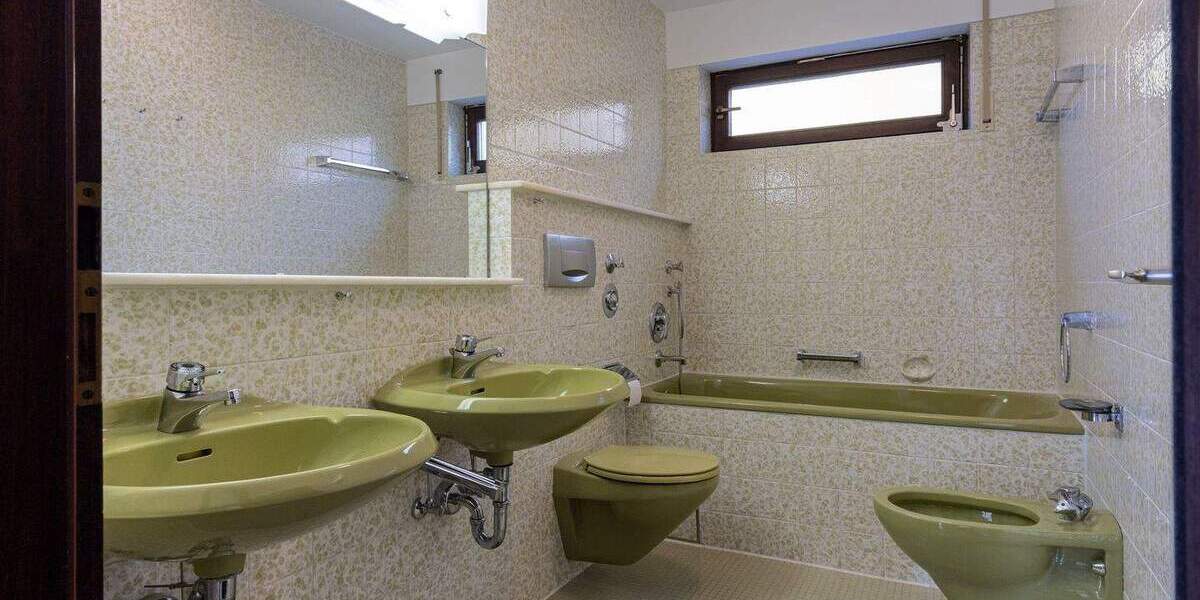 Etagenwohnung Böblingen - 5 Zimmer, 157 m&sup2;, 565.000&euro; | Angebot:24684385