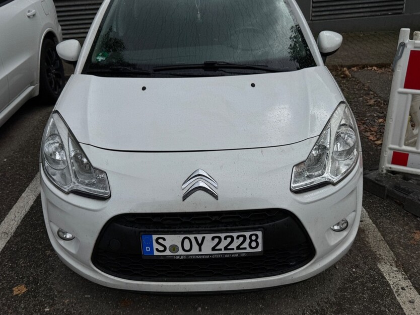 Citroen C3 115.000 km 2.600 € Stuttgart 70173
