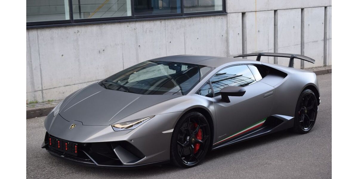 Lamborghini Huracán 7.760 km 318.900 &euro; Leinfelden-Echterdingen 70771