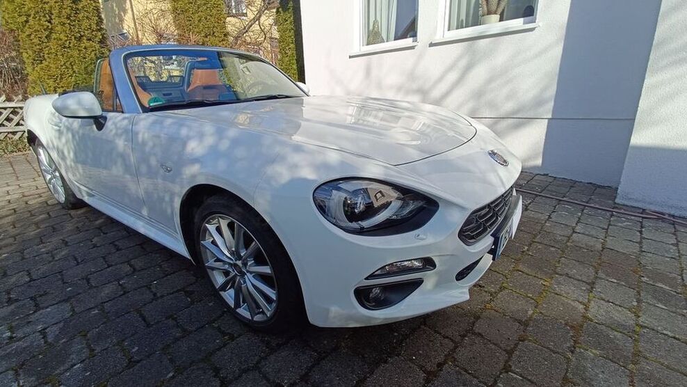124 Spider