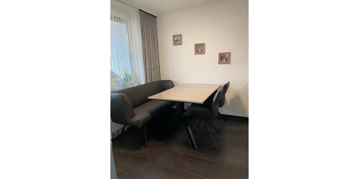 Hochparterre Ludwigsburg Eglosheim - 3.5 Zimmer, 78 m&sup2;, 1.500&euro; | Angebot:26367583