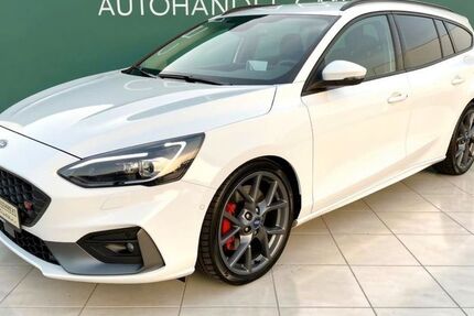 Ford Focus 162.000 km 14.900 &euro; Niefern bei Pforzheim 75223