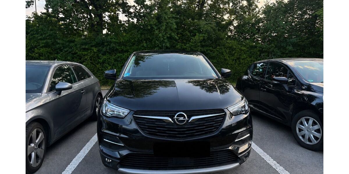 Opel Grandland (X) 60.000 km 12.499 &euro; Sachsenheim 74343