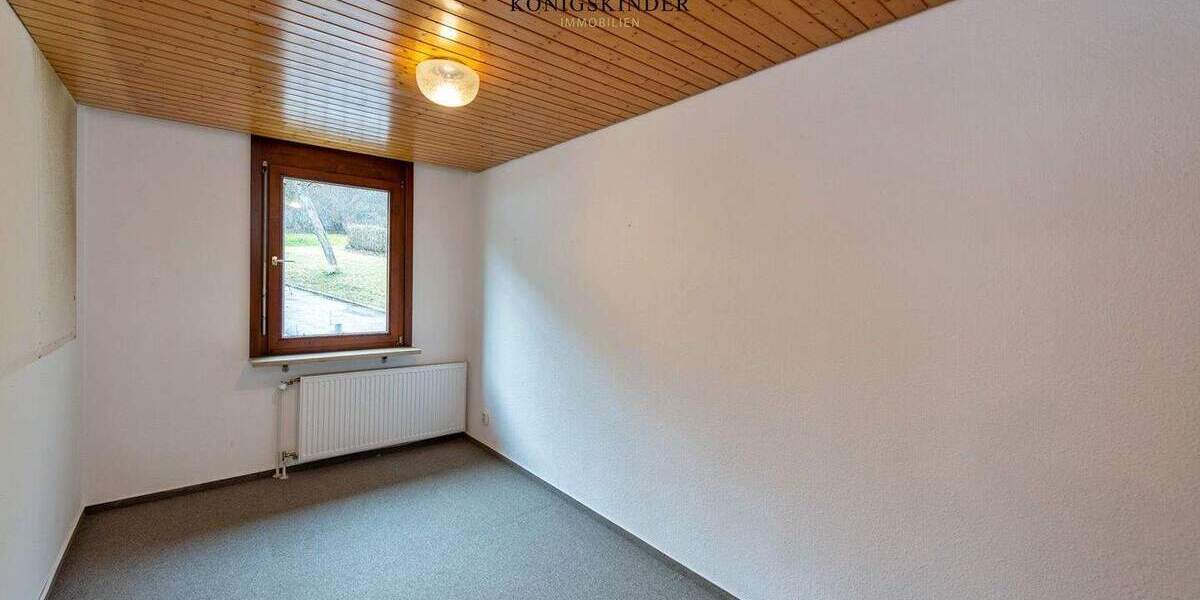 Etagenwohnung Stuttgart / Botnang Botnang - 4 Zimmer, 134 m&sup2;, 429.000&euro; | Angebot:24843799