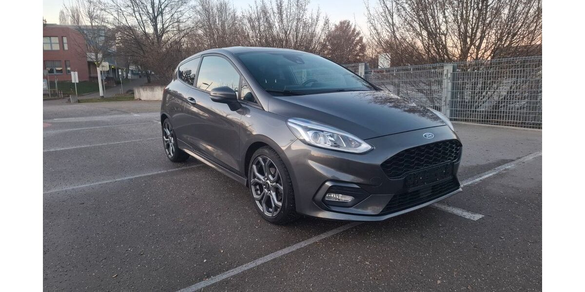 Ford Fiesta 115.000 km 8.650 &euro; stuttgart 70469