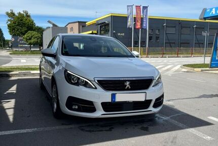 Peugeot 308 67.500 km 12.000 &euro; Denkendorf 73770