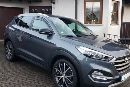 Hyundai TUCSON 116.357 km 15.490 &euro; Ludwigsburg 71640