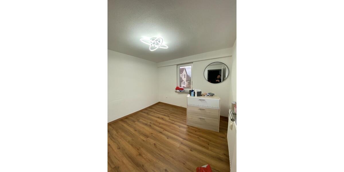 Etagenwohnung Tübingen Derendingen - 3 Zimmer, 60 m&sup2;, 1.300&euro; | Angebot:24679311