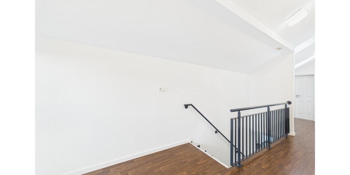 Einfamilienhaus Remseck am Neckar - 6.5 Zimmer, 202 m&sup2;, 965.000&euro; | Angebot:26553777