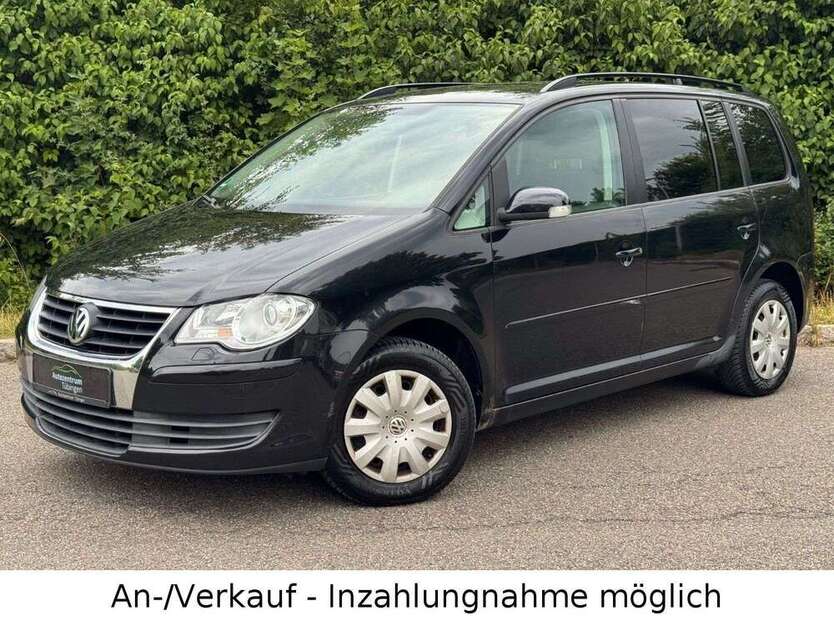 VW Touran 240.000 km 3.990 € Tuebingen 72072