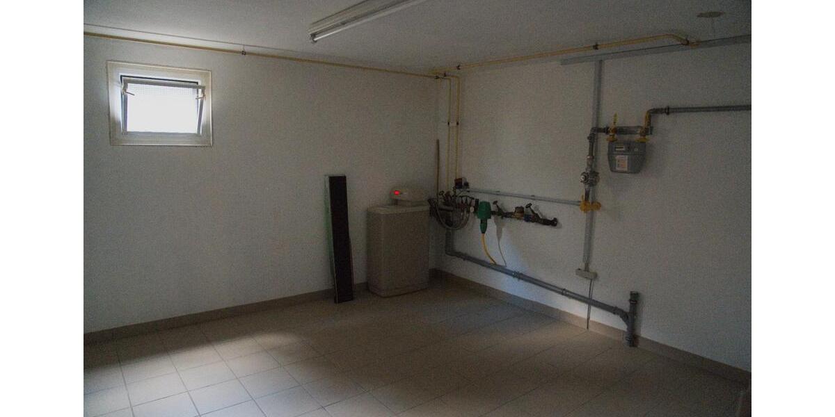 Einfamilienhaus Herrenberg - 6 Zimmer, 129 m&sup2;, 650.000&euro; | Angebot:27223016