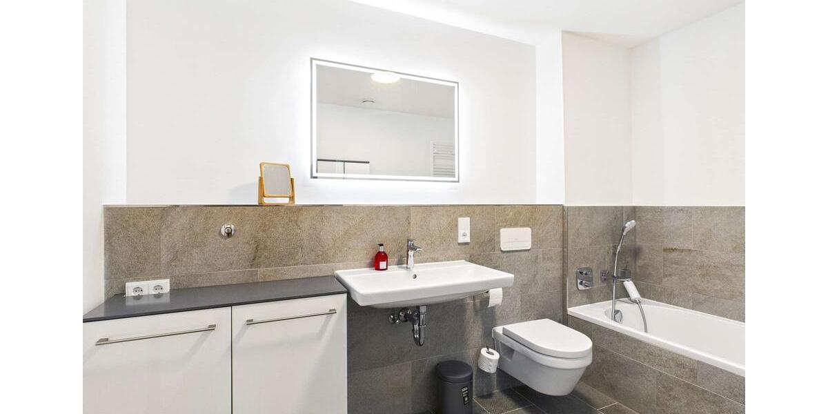 Etagenwohnung Stuttgart Feuerbach - 3 Zimmer, 94 m&sup2;, 1.990&euro; | Angebot:24670758