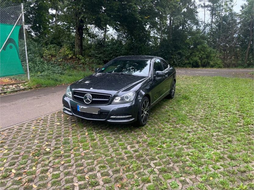 Mercedes-Benz C 250 151.000 km 15.500 € Köngen 73257