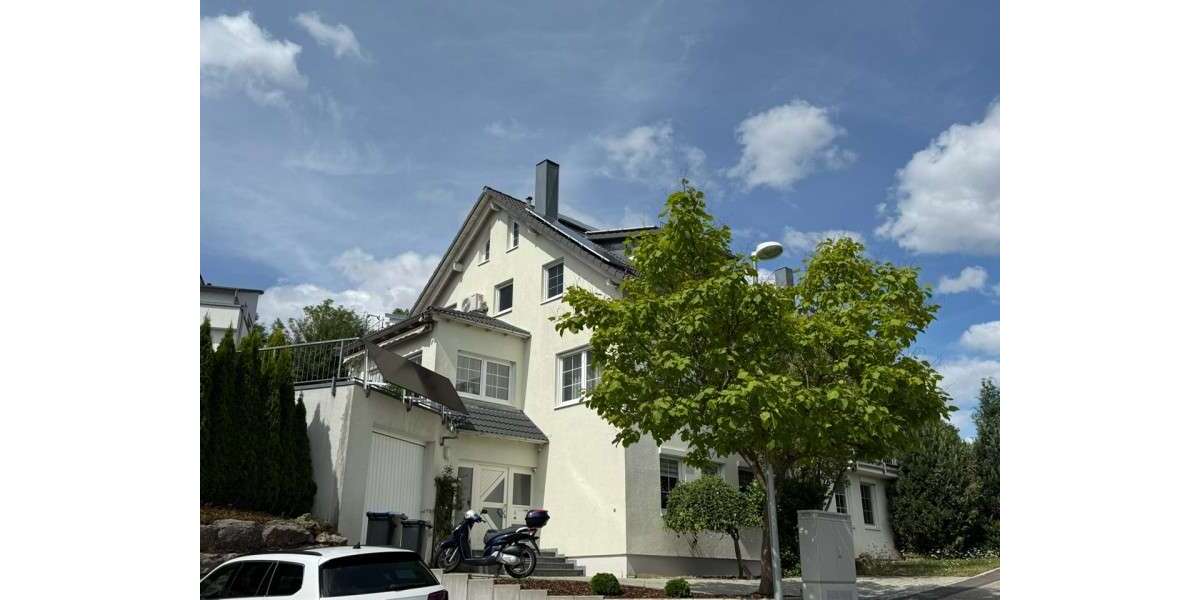 Einfamilienhaus Aidlingen - 5.5 Zimmer, 187 m&sup2;, 2.900&euro; | Angebot:25146418