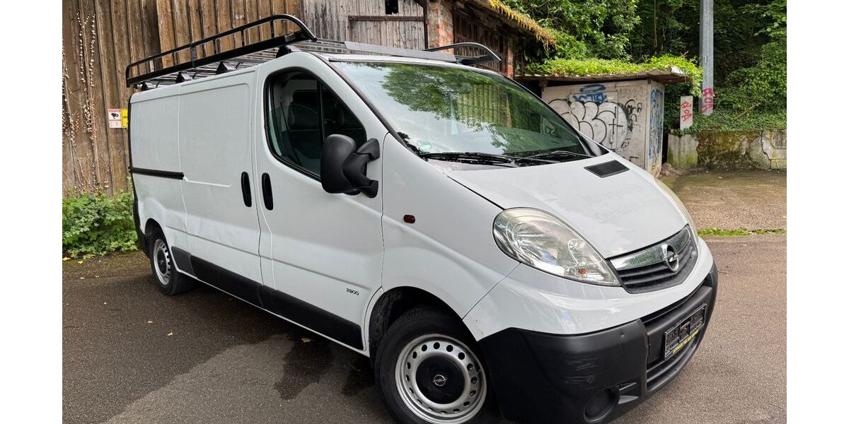 Opel Vivaro 98.000 km 7.979 &euro; Stuttgart 70186