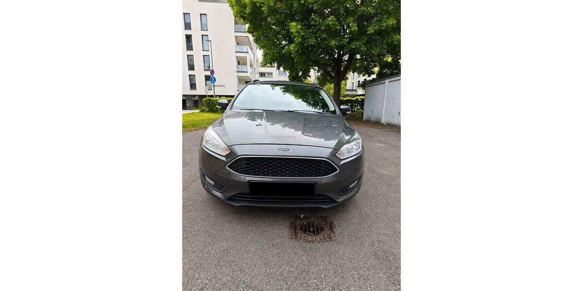 Ford Focus 122.812 km 5.000 &euro; Böblingen 71032